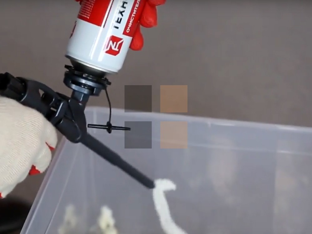 Очиститель незастывшей монтажной пены ТехноНИКОЛЬ Professional 500 мл ...